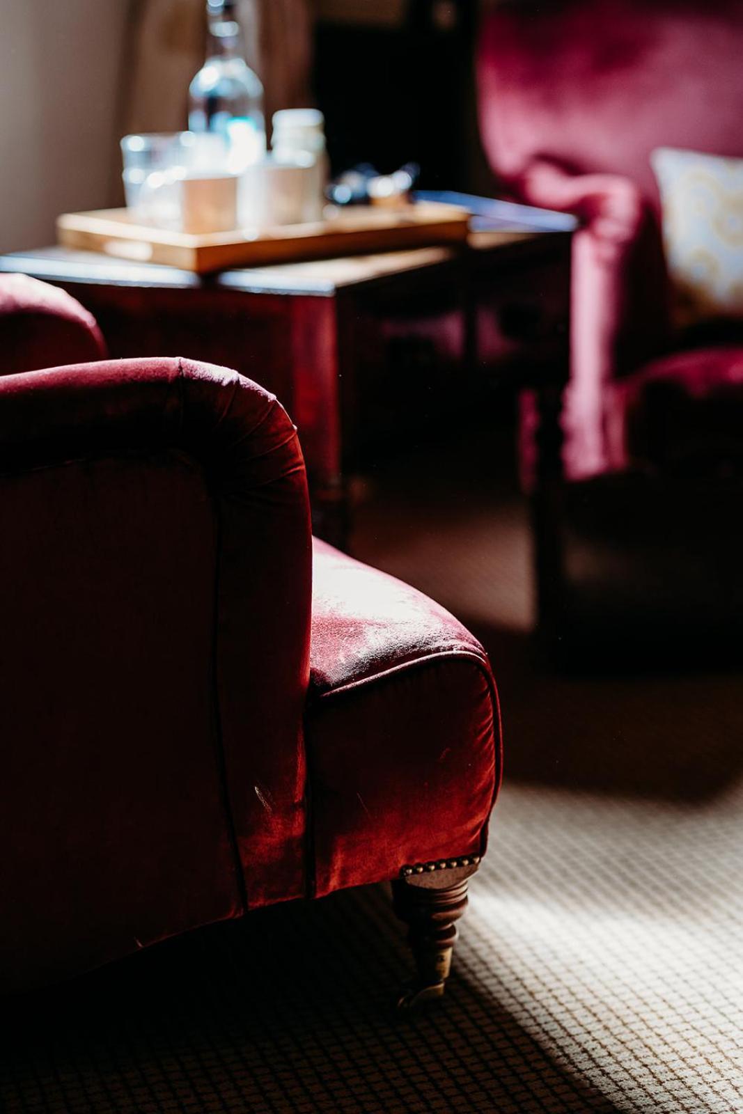 The Crown Inn Chiddingfold Bagian luar foto