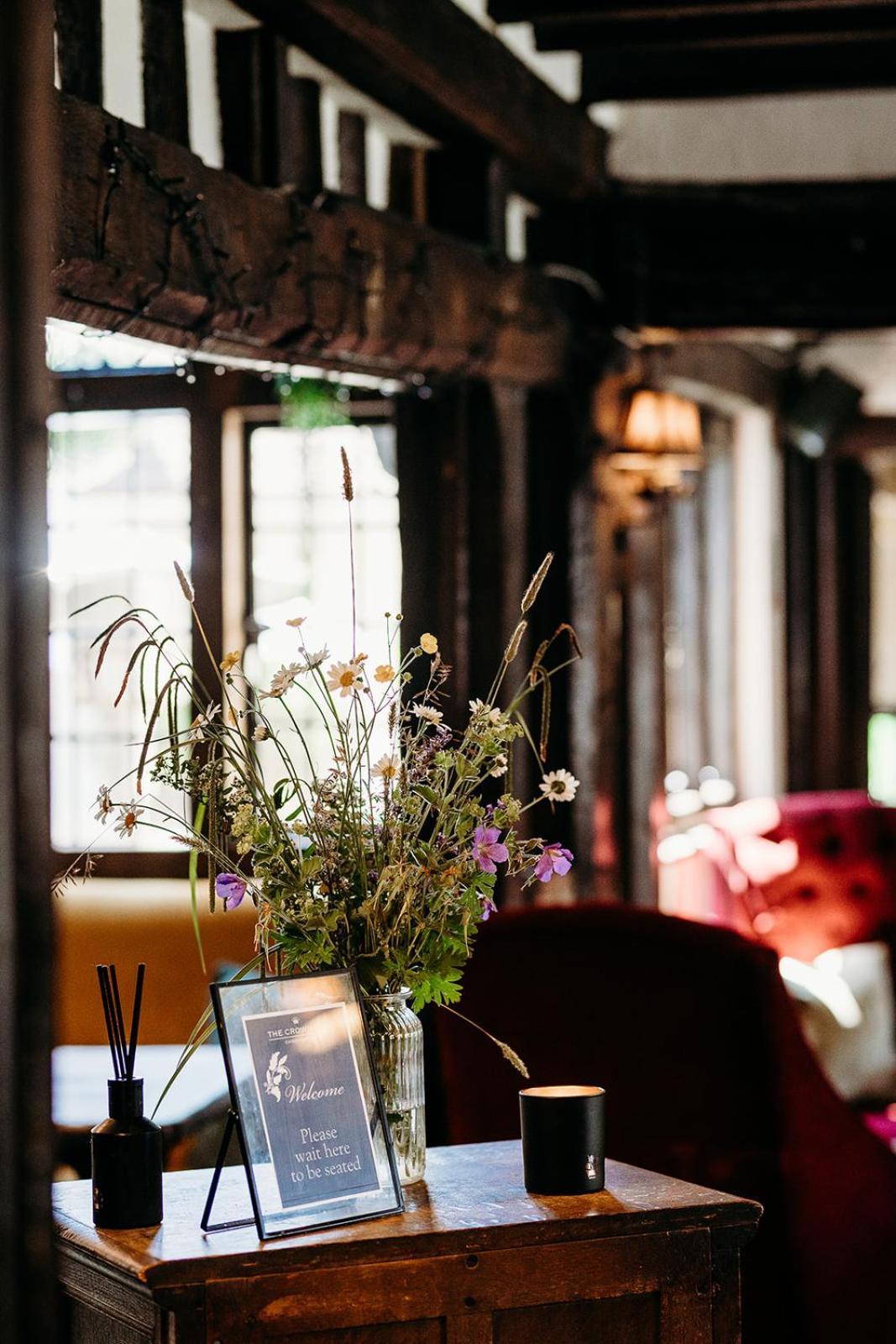 The Crown Inn Chiddingfold Bagian luar foto