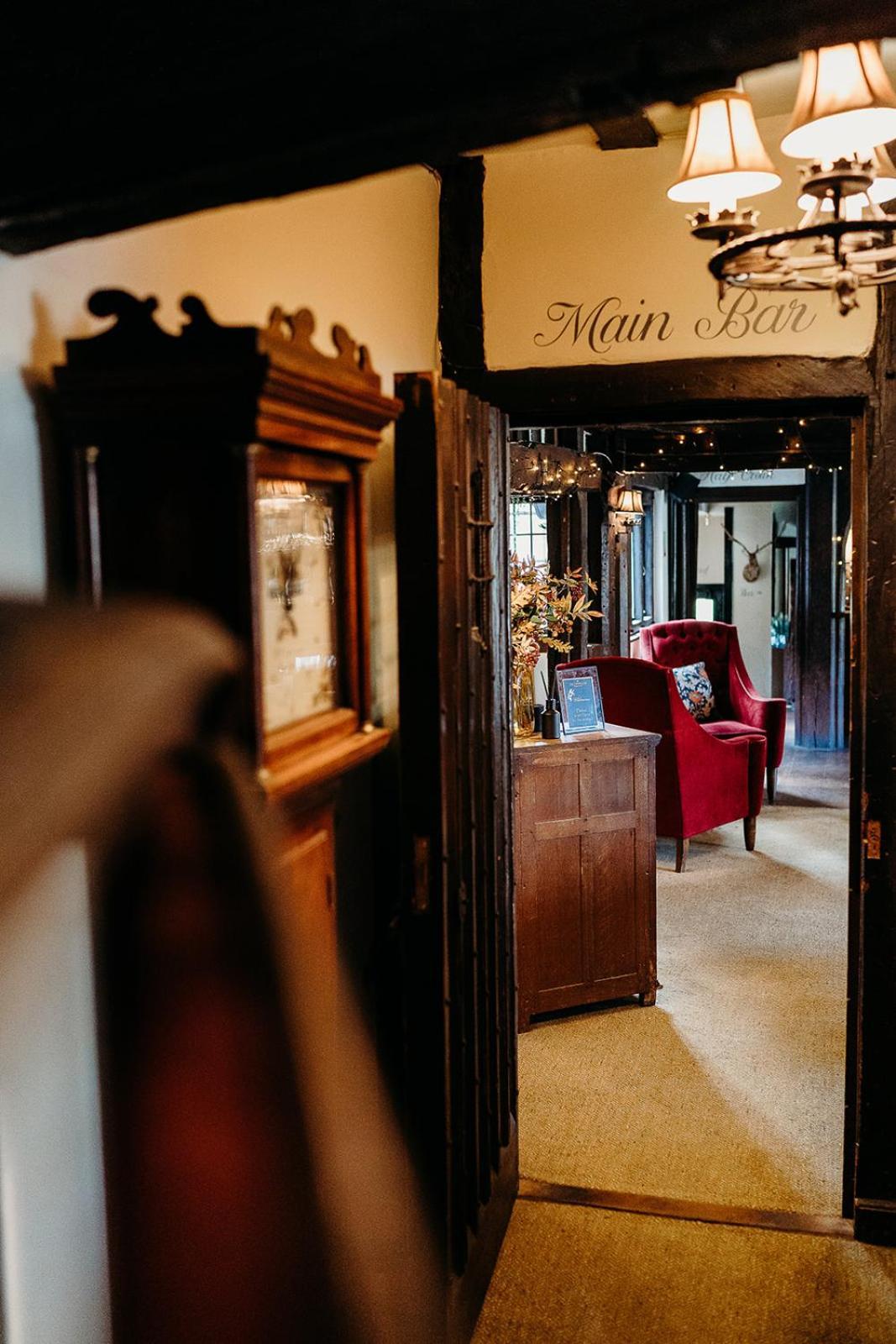The Crown Inn Chiddingfold Bagian luar foto